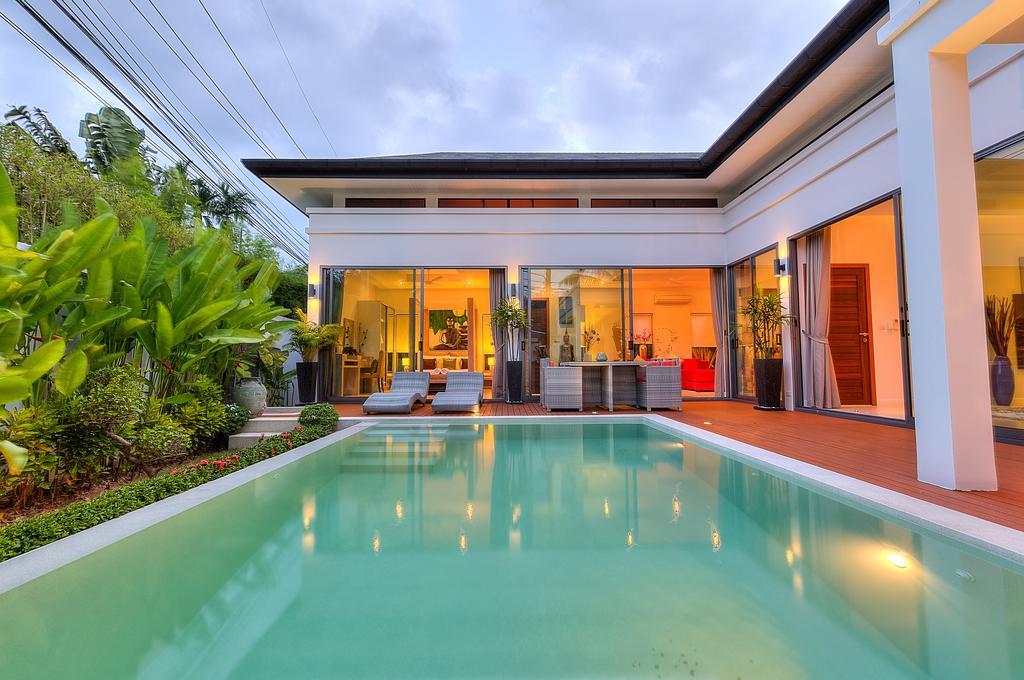 Baan Isawan Pool Villa Rawai Екстериор снимка